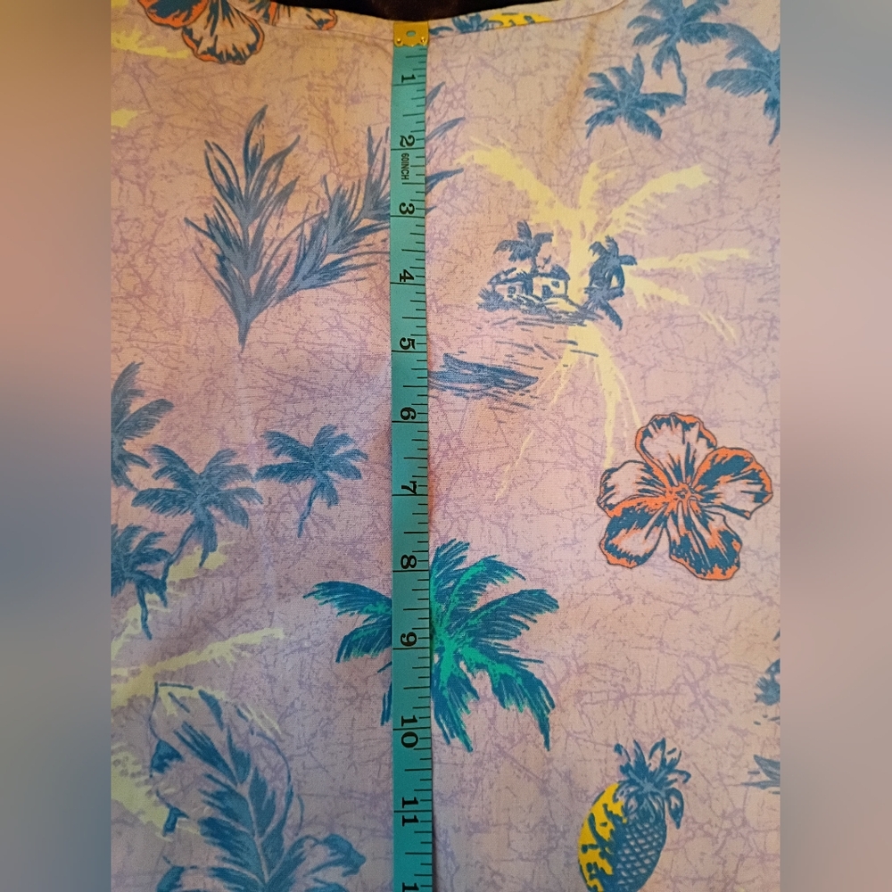SB Scrubs Lavender Floral Print V-Neck Scrub Top | Size XL - Picture 9 of 10
